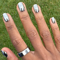 Mirror Chrome - Press-On | Extra Short | Round