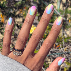 Rainbow Aura Chrome - Press-On | Short | Round