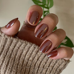 Cocoa Chrome - Press-On | Short | Round