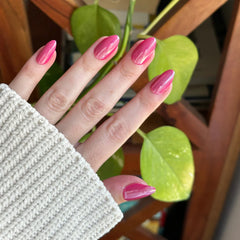 Magenta Chrome - Press-On | Medium | Almond