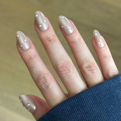 Diamond Chrome Mani - Press-On | Medium | Oval